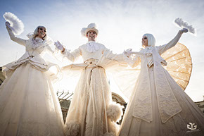 costume coeur lumineux, ailes d'ange, amour mariage